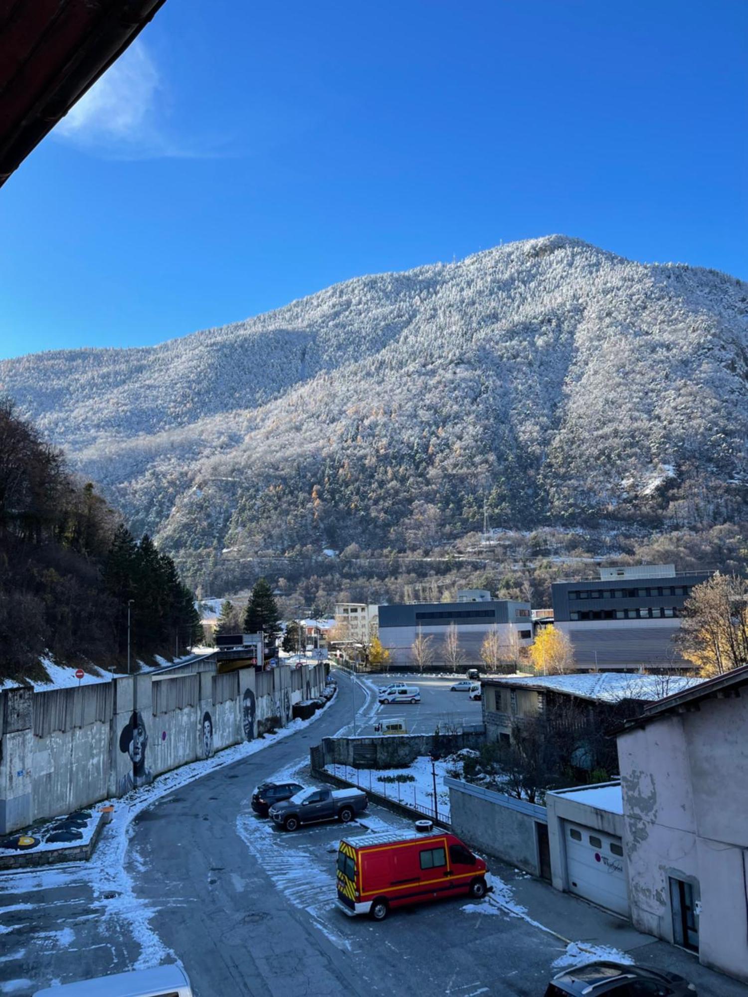 La Montagnette L Ours T1 Maison En Travaux De 10H A 17H Moutiers  Esterno foto